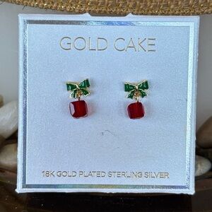 Brand New Gold Cake 18K Gold Plated Sterling Silver Christmas Gift Bow Earrings